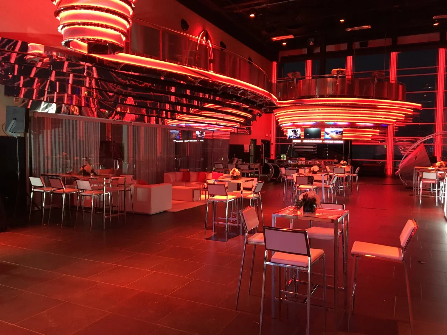 Lounge et bar